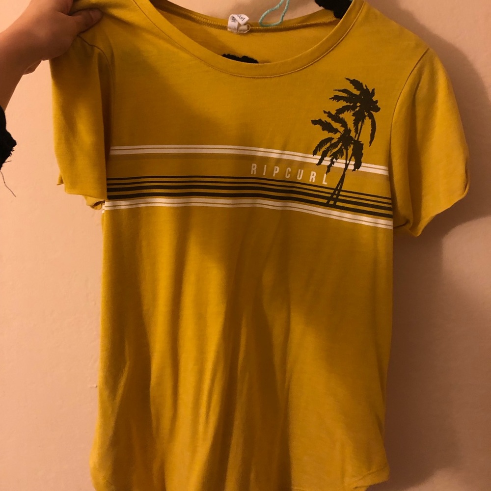 yellow rip curl shirt